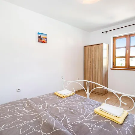 Holiday home Amazing In With Wifi *