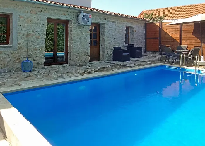 Pet Friendly In